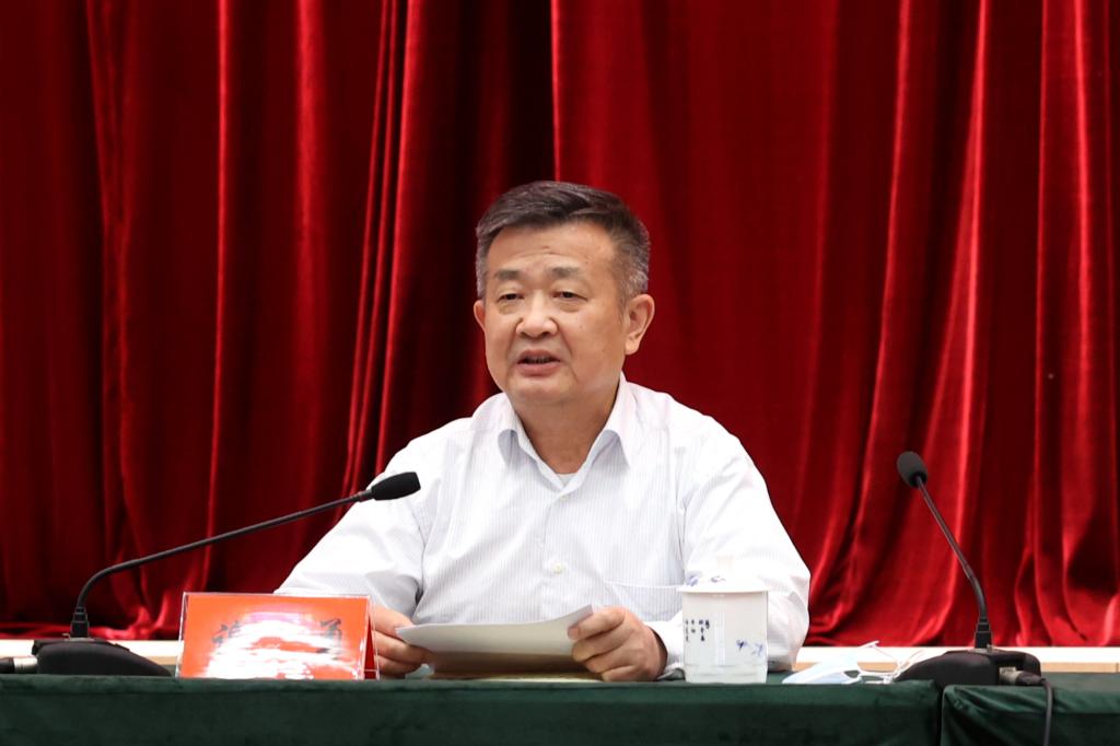 讲春梅故事 学英模精神 育法学新人——澳亚国际优惠活动大厅与邵阳法院联合开展读书报告会·座谈会